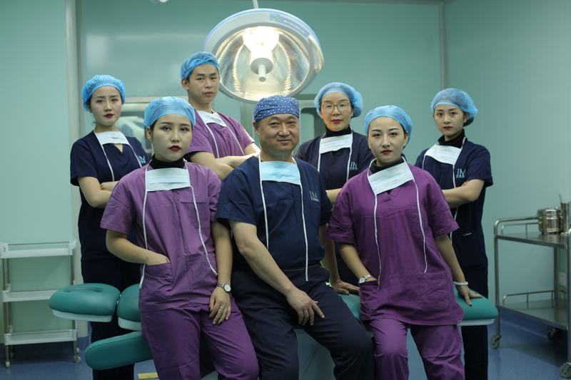 南阳艾美医疗美容门诊部埋线双眼皮技术怎么样？术后自然吗？